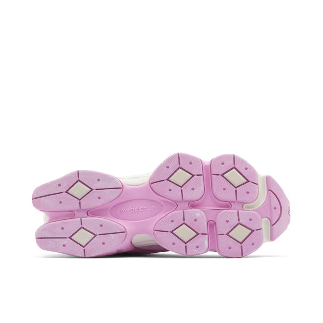New Balance 9060 Exlusive Pink Overdye