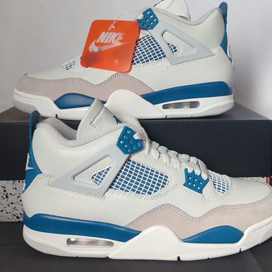 Air Jordan 4 Retro Military Blue (2024)