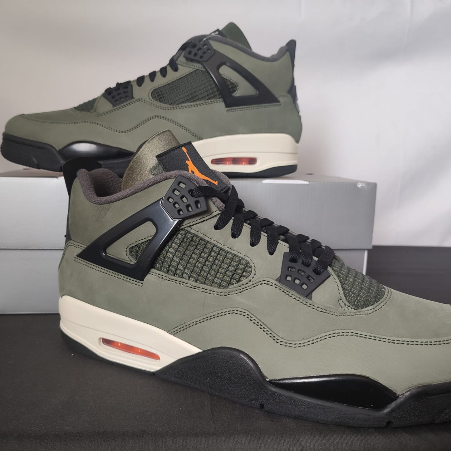 Air Jordan 4 Retro Undefeated