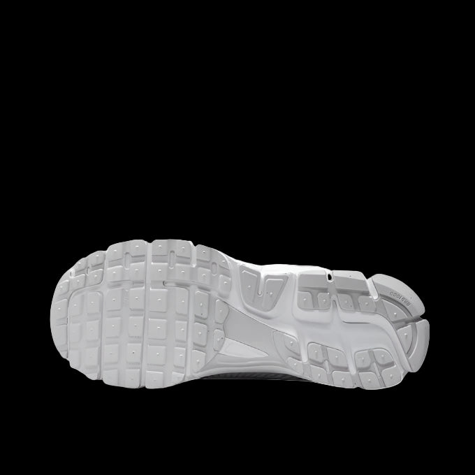 Nike Zoom Vomero 5 Chrome