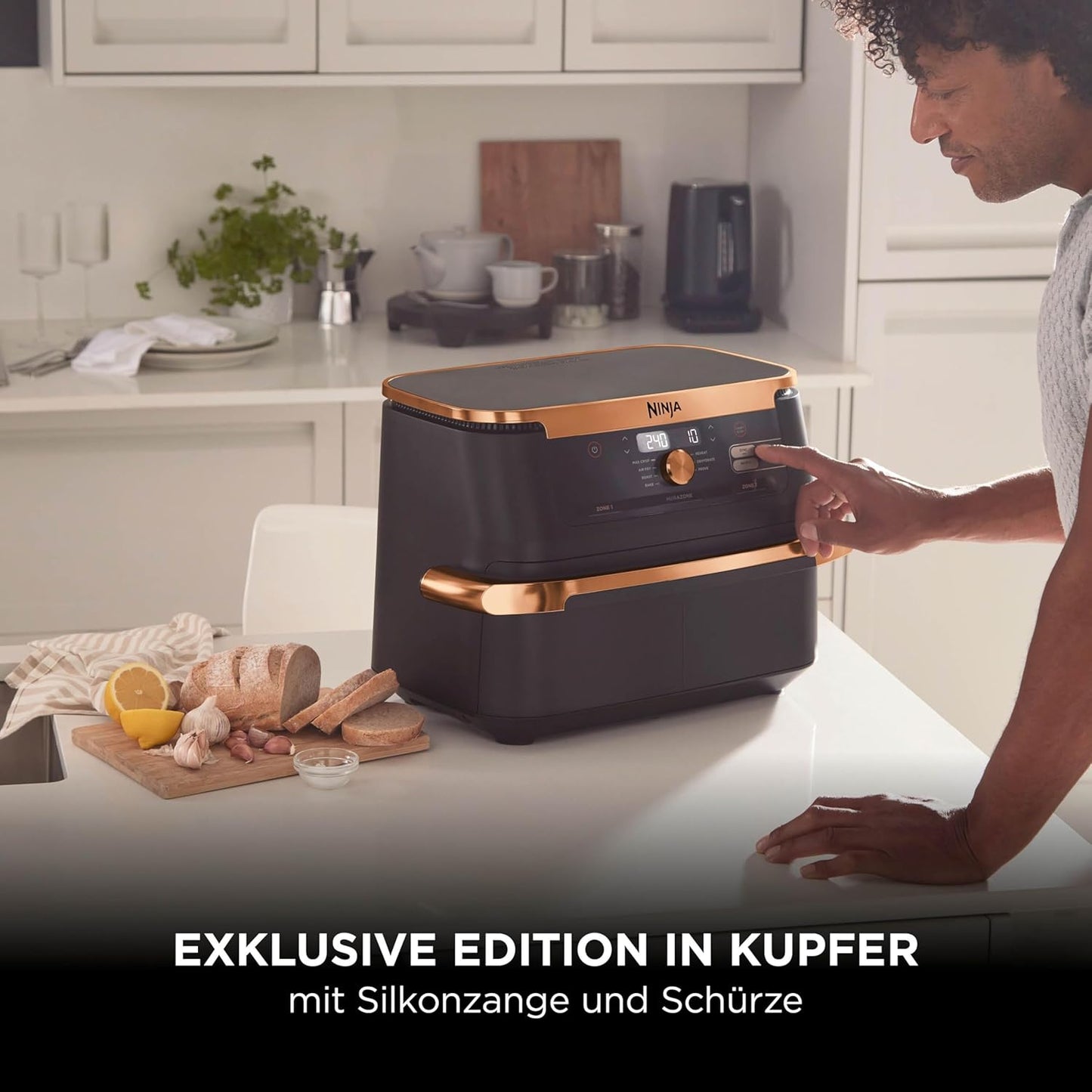 Ninja Foodi FlexDrawer Heißluftfritteuse 10,4L mit FlexDrawer Schwarz/Kupfer (AF500EUCP)