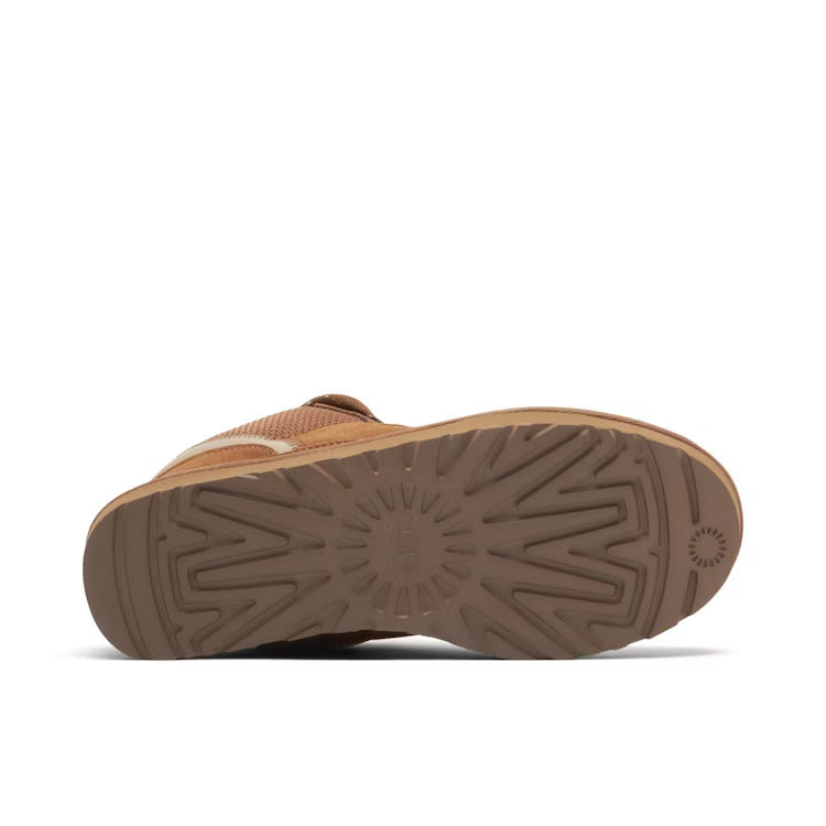 UGG Lowmel Chestnut