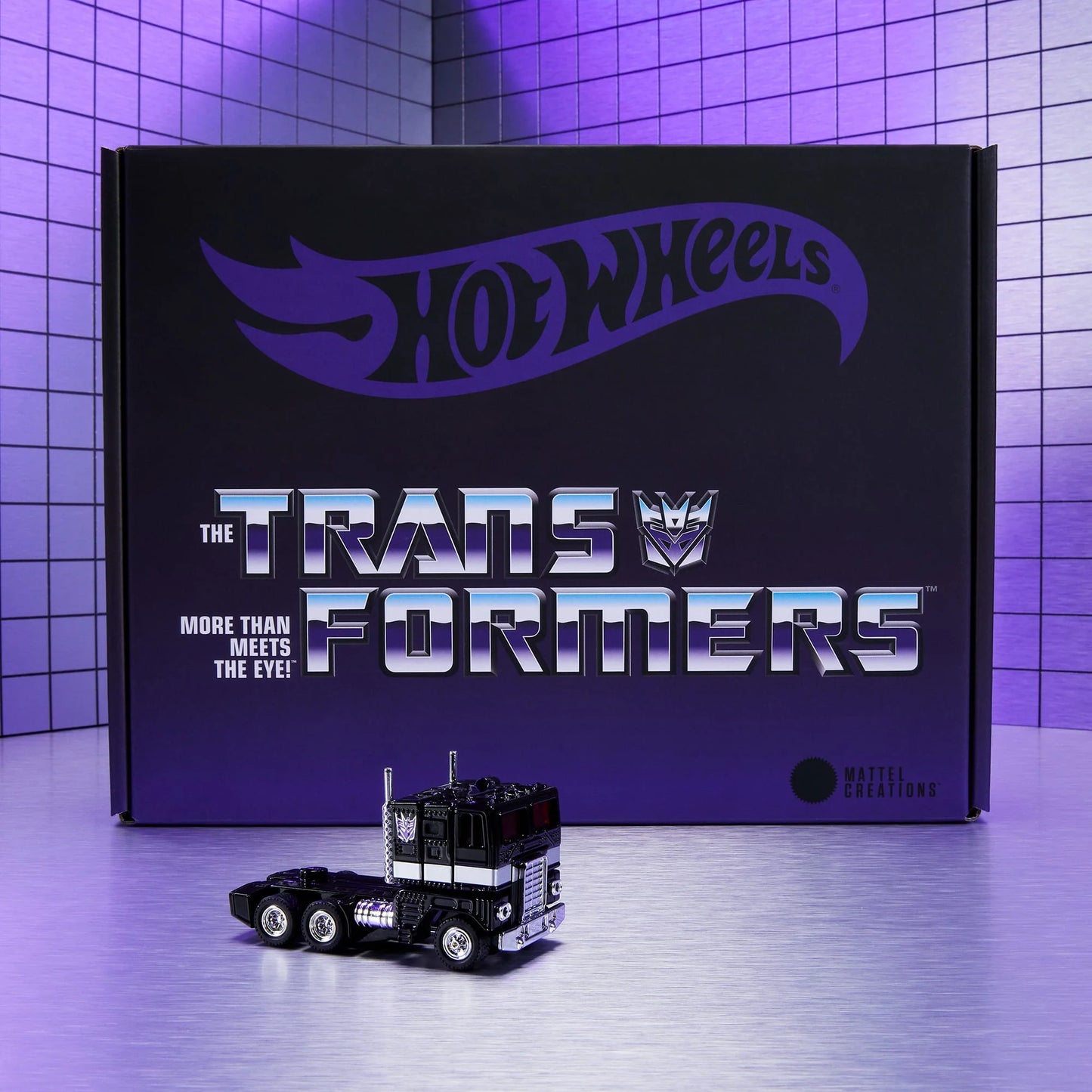 Hot Wheels Collector Hot Wheels Transformers Nemesis Prime